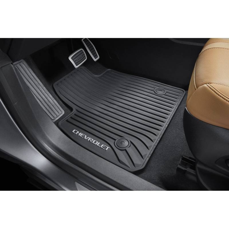 Chevrolet First-Row Premium All-Weather Floor Mats in Black with Chevrolet  Script, 84148087