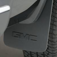 GM Accessories - GM Accessories 22894866 - Rear Molded Splash Guards in Black with GMC Logo [2014-19 Sierra]