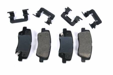 ACDelco - ACDelco 171-1113 - Rear Disc Brake Pad Kit with Brake Pads and Clips