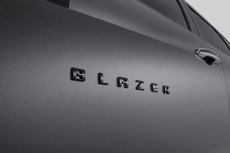 GM Accessories - GM Accessories 85040080 - Blazer Emblem Package in Black [2019+ Blazer]