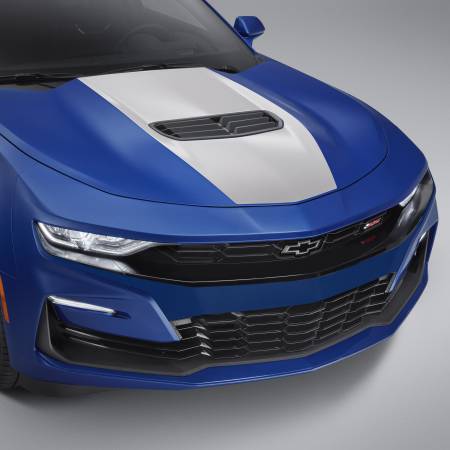 GM Accessories - GM Accessories 84356672 - Center Stinger Stripe in Silver Ice Metallic for SS Coupe Models [2019-24 Camaro]