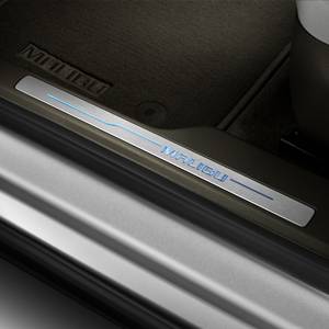 GM Accessories - GM Accessories 84201726 - Illuminated Front Door Sill Plates in Dark Atmosphere with Malibu Script [2021+ Malibu]