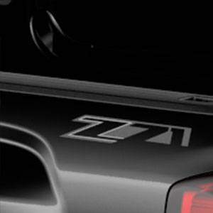 GM Accessories - GM Accessories 22858051 - Pickup Box Decal Package in Silver and Charcoal on Chrome with Z71 Logo [2014-17 Silverado]