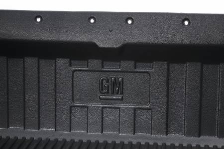 GM Accessories - GM Accessories 23424959 -  Standard Box Bed Liner with GM Logo [2013-14 Silverado & Sierra]