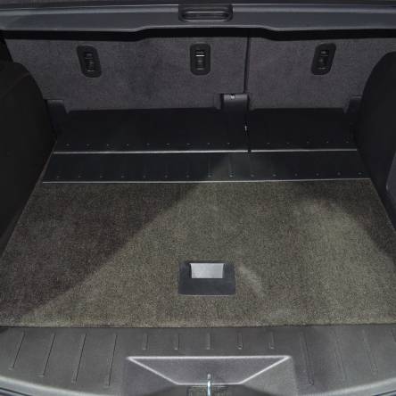 GM Accessories - GM Accessories 23426665 - Cargo Area Close-Out Panel in Charcoal