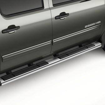 GM Accessories - GM Accessories 22820409 - Crew Cab (with Diesel Engine) 6-Inch Oval Assist Steps in Chrome [2013-14 Silverado/Sierra]