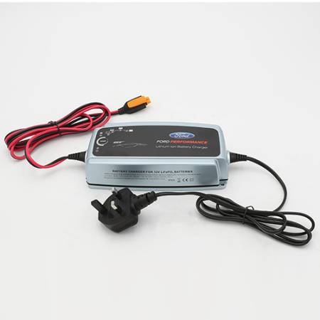 Ford Performance - Ford Performance M-10665-C - Ford Gt Battery Charger Kit-Eu