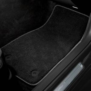 GM Accessories - GM Accessories 22860945 - First And Second-Row Carpeted Floor Mats In Jet Black