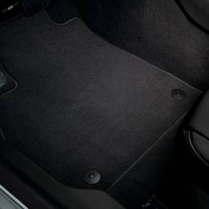 GM Accessories - GM Accessories 26678579 - First And Second-Row Carpeted Floor Mats In Ebony