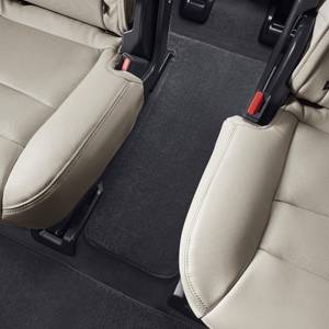 GM Accessories - GM Accessories 84459916 - Third-Row Premium Carpeted Floor Mat In Jet Black For Models With Second-Row Captain's Chairs [2020+ XT6]