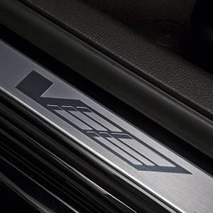 GM Accessories - GM Accessories 23271407 - Front Door Sill Plates in Stainless Steel with V-Sport Logo [2016-19 ATS]