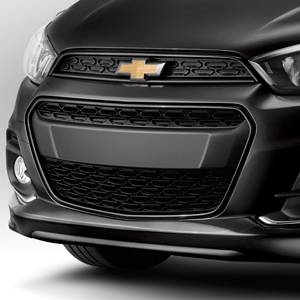 GM Accessories - GM Accessories 42529655 - Grille in Black with Mosaic Black Surround and Bowtie Logo [2017-18 Spark]