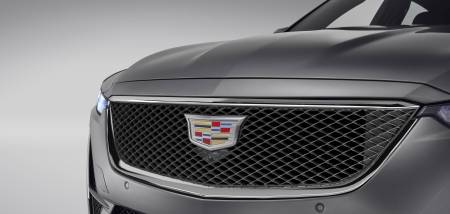 GM Accessories - GM Accessories 84848229 - Grille in Silver with Chrome Surround and Cadillac Logo [2021+ CT5]