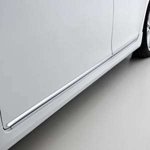 GM Accessories - GM Accessories 95992461 - Front and Rear Smooth Door Moldings in Chrome [2014-16 Cruze]