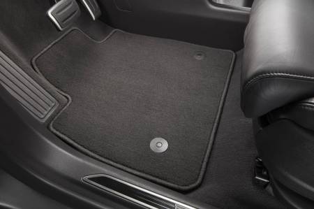 GM Accessories - GM Accessories 84578193 - Front And Rear Premium Carpeted Floor Mats In Jet Black [2017-2020 XT5]