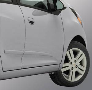 GM Accessories - GM Accessories 94816367 - Front and Rear Smooth Door Moldings in Silver Ice [2014-15 Spark]