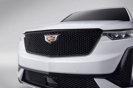 GM Accessories - GM Accessories 84826383 -  Grille in Black with Black Surround and Cadillac Logo [2020+ XT6]