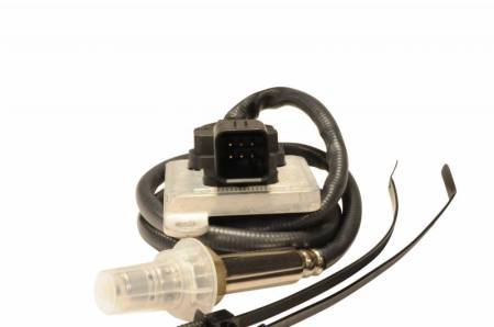 Genuine GM Parts - Genuine GM Parts 12671387 - Nitrogen Oxide Sensor Kit with Sensor and Clips