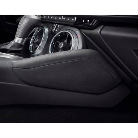GM Accessories - GM Accessories 84712624 - Knee Pad Interior Trim Kit in Jet Black Suede [2018-24 Camaro]