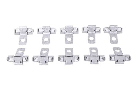 Genuine GM Parts - Genuine GM Parts 25639946 - RETAINER-F/FDR WHL OPG MLDG *SILVER