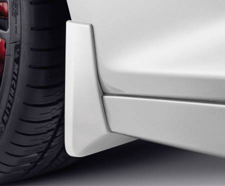 GM Accessories - GM Accessories 86533218 - Front Molded Splash Guards in Crystal White Tricoat [2020+ CT5]