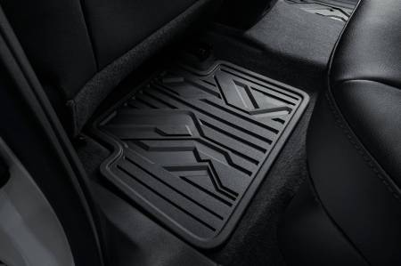 GM Accessories - GM Accessories 84909464 - Crew Cab Second-Row Premium All-Weather Floor Mats in Jet Black [2023+ Colorado]