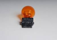 ACDelco - ACDelco 15855631 - Amber Parking and Turn Signal Light Bulb - Image 2