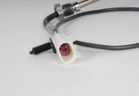 Genuine GM Parts - Genuine GM Parts 19418899 - Position 3 and 5 Exhaust Temperature Sensor - Image 1