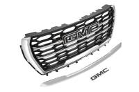 GM Accessories - GM Accessories 85157804 - Grille in Black with Chrome Surround and GMC Logo (for vehicles with HD Surround Vision) [2022+Yukon] - Image 1